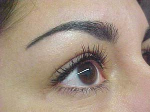 an example of permanent makeup